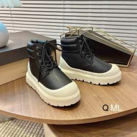 Picture of UGG Shoes _SKUUGGsz35-40ML110419878
